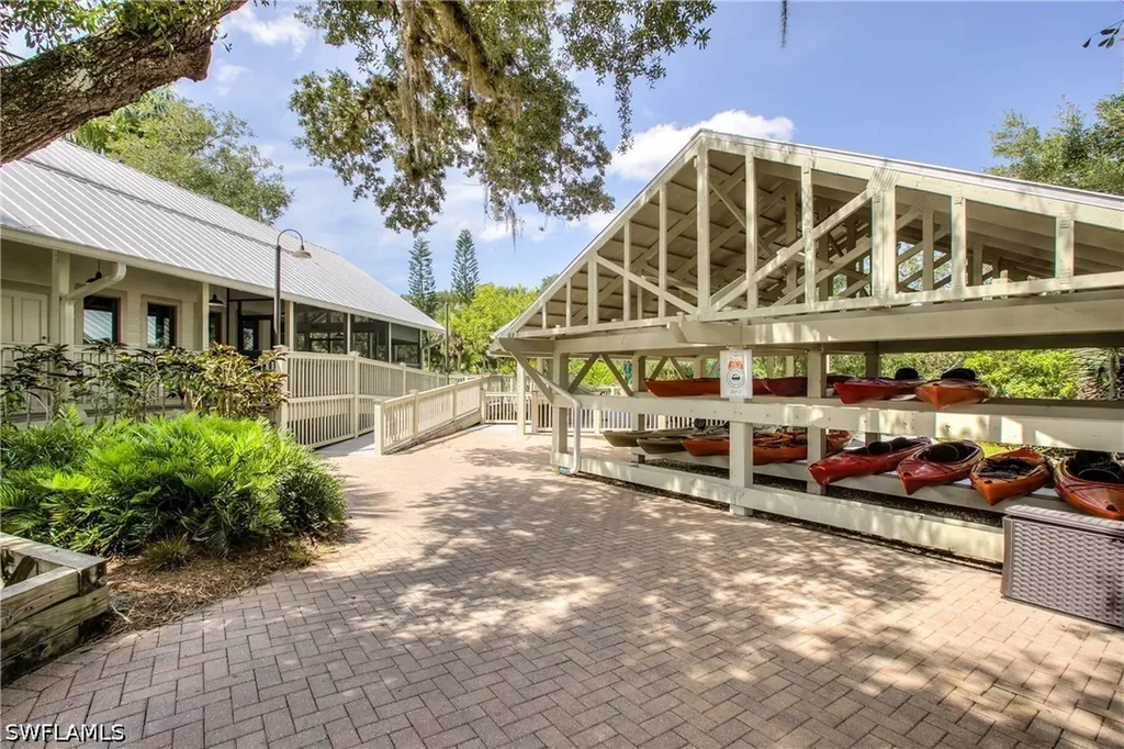 3091 Meandering Way Fort Myers FL 33905