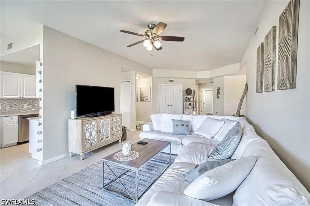 3091 Meandering Way Fort Myers FL 33905