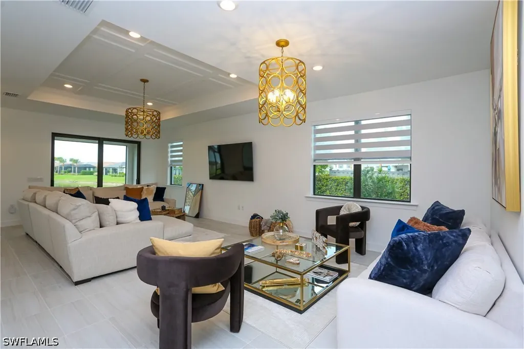 1937 Yellowfin Circle Naples FL 34114