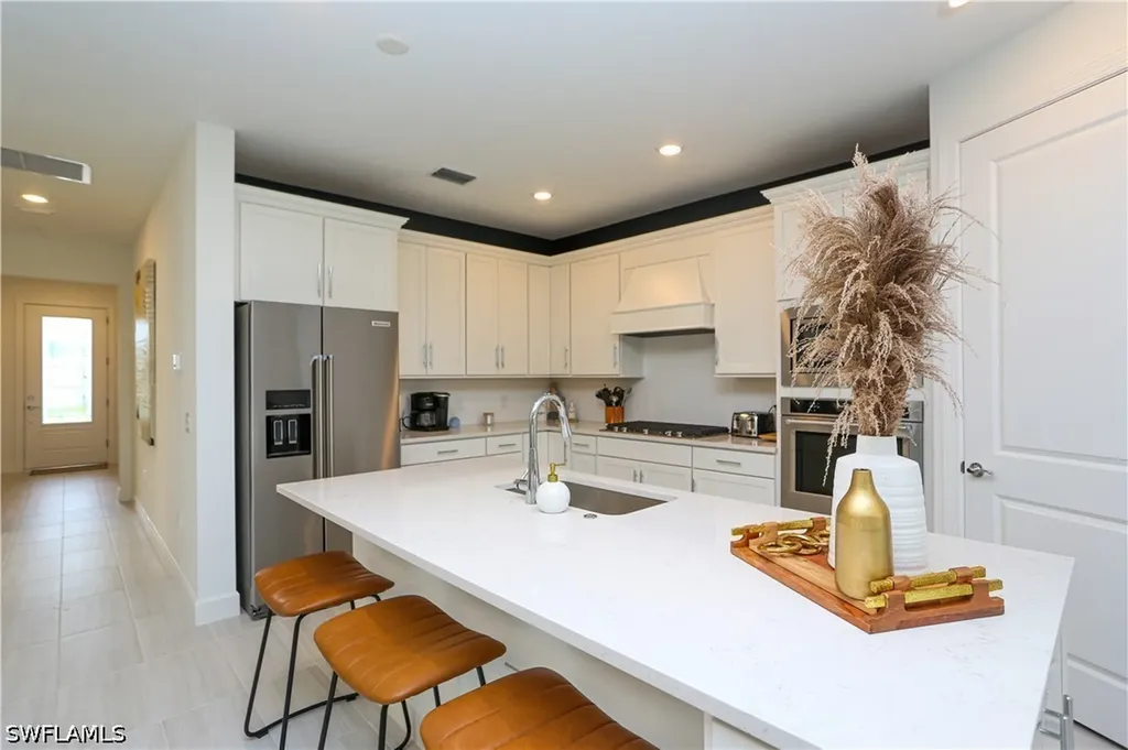 1937 Yellowfin Circle Naples FL 34114