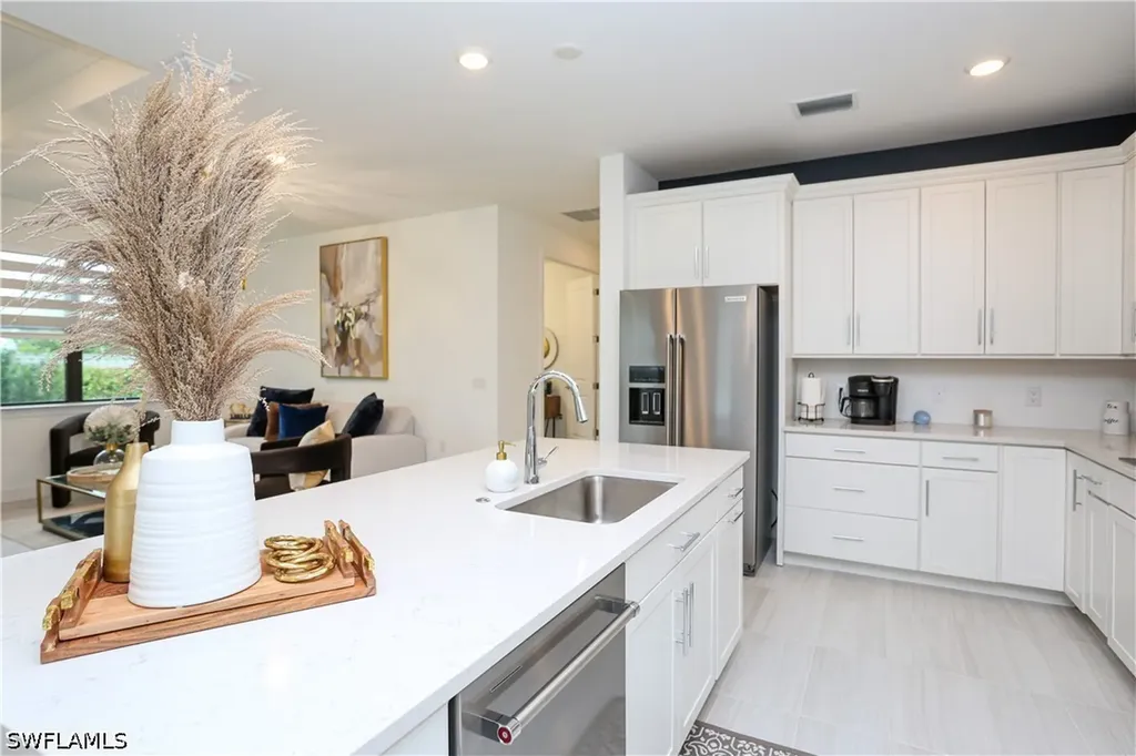 1937 Yellowfin Circle Naples FL 34114