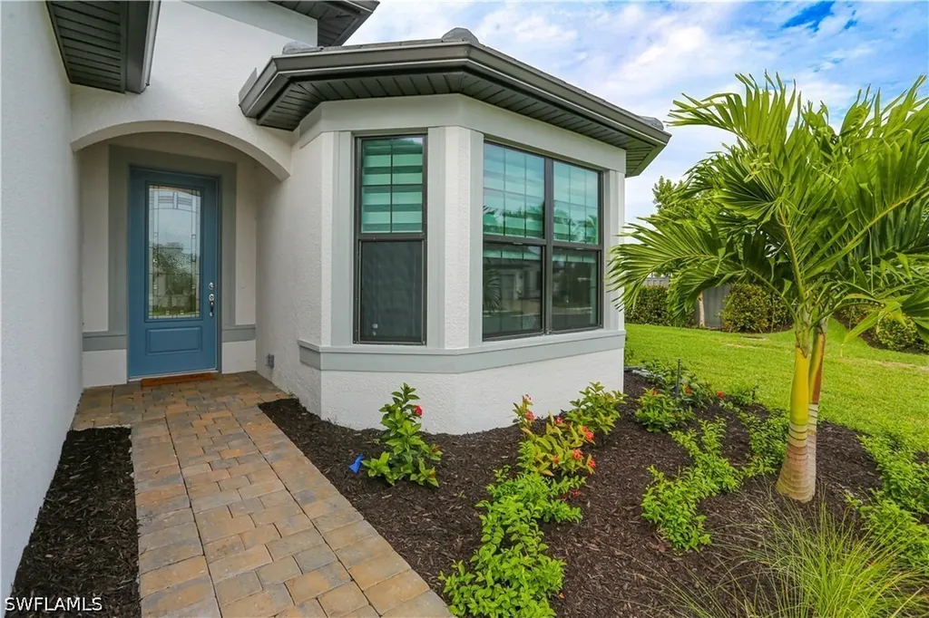 1937 Yellowfin Circle Naples FL 34114