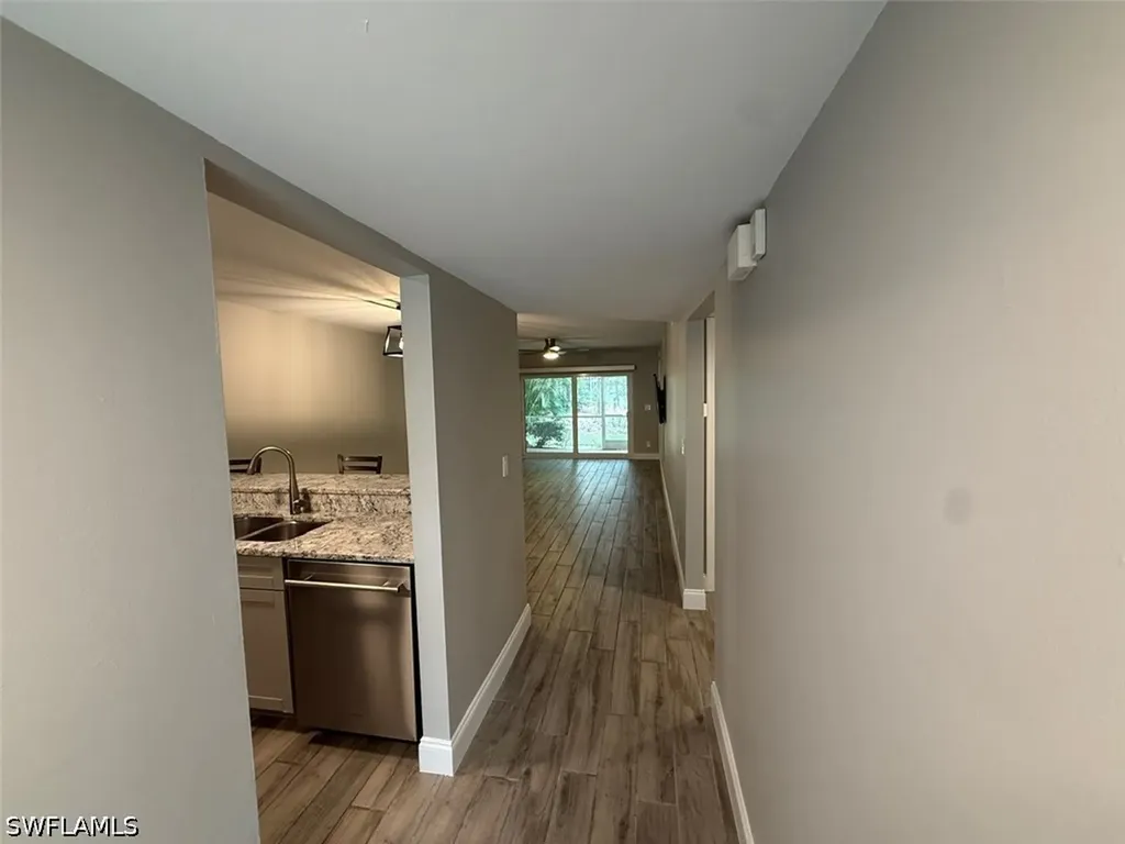 3451 County Barn Road Naples FL 34112