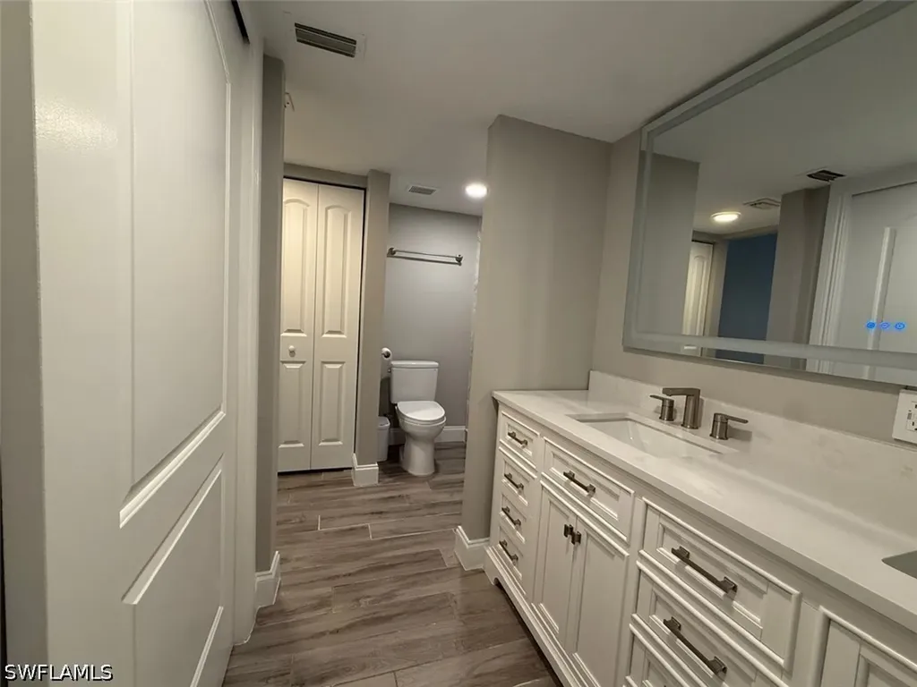 3451 County Barn Road Naples FL 34112