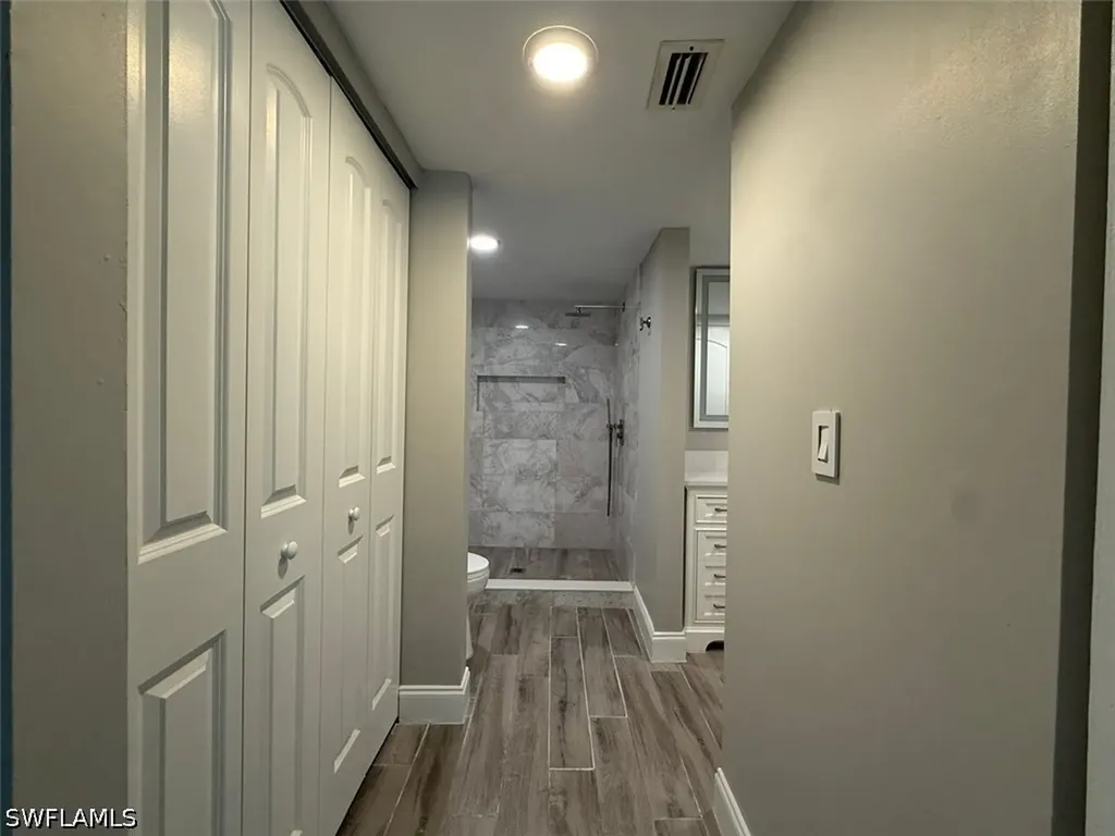 3451 County Barn Road Naples FL 34112
