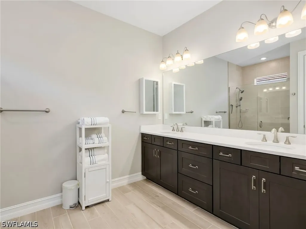 323 Tamarindo Lane Naples FL 34114