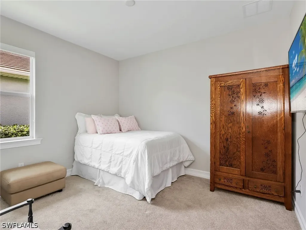 323 Tamarindo Lane Naples FL 34114