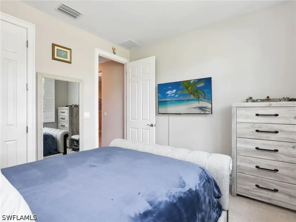 323 Tamarindo Lane Naples FL 34114