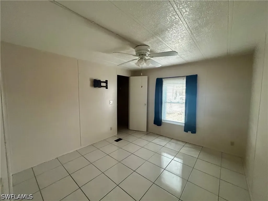130 Grassy Key Lane Naples FL 34114