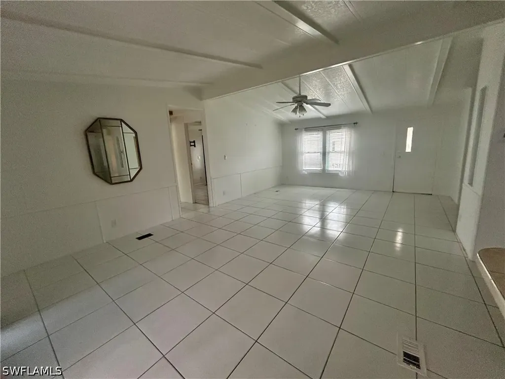 130 Grassy Key Lane Naples FL 34114