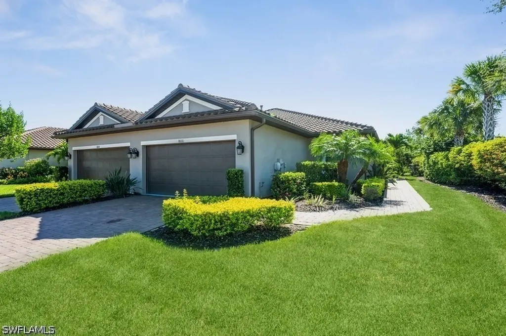 8070 Calle Canovas Street Naples FL 34114