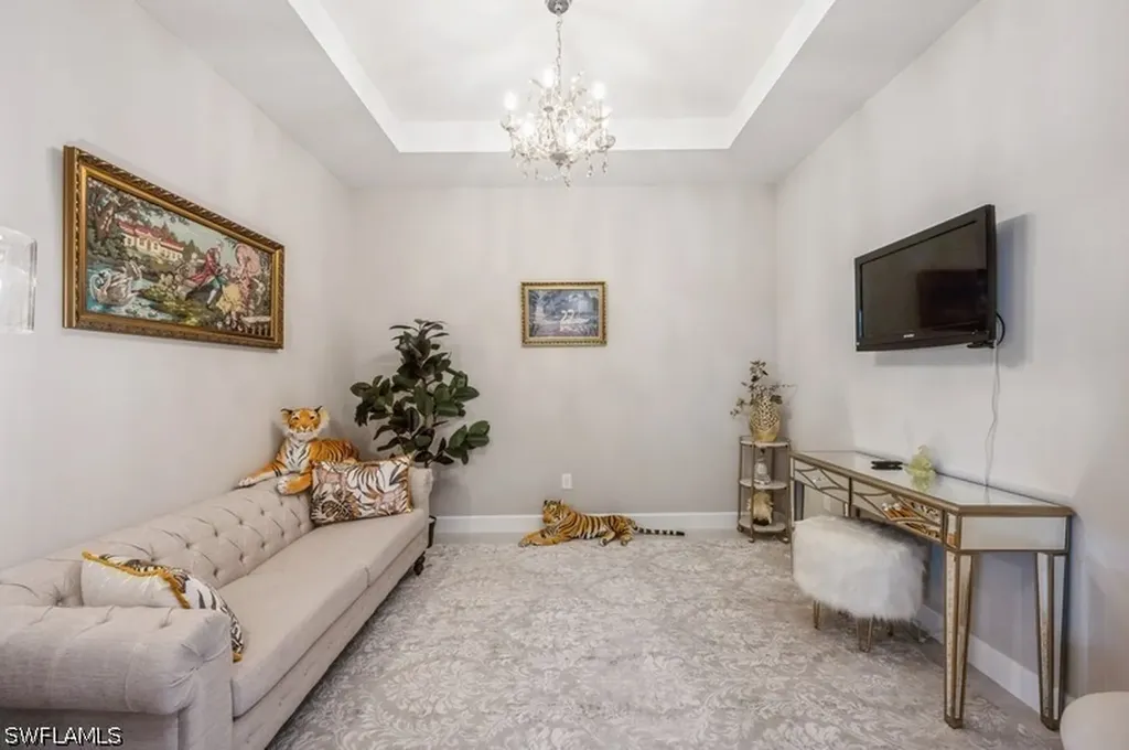 8070 Calle Canovas Street Naples FL 34114