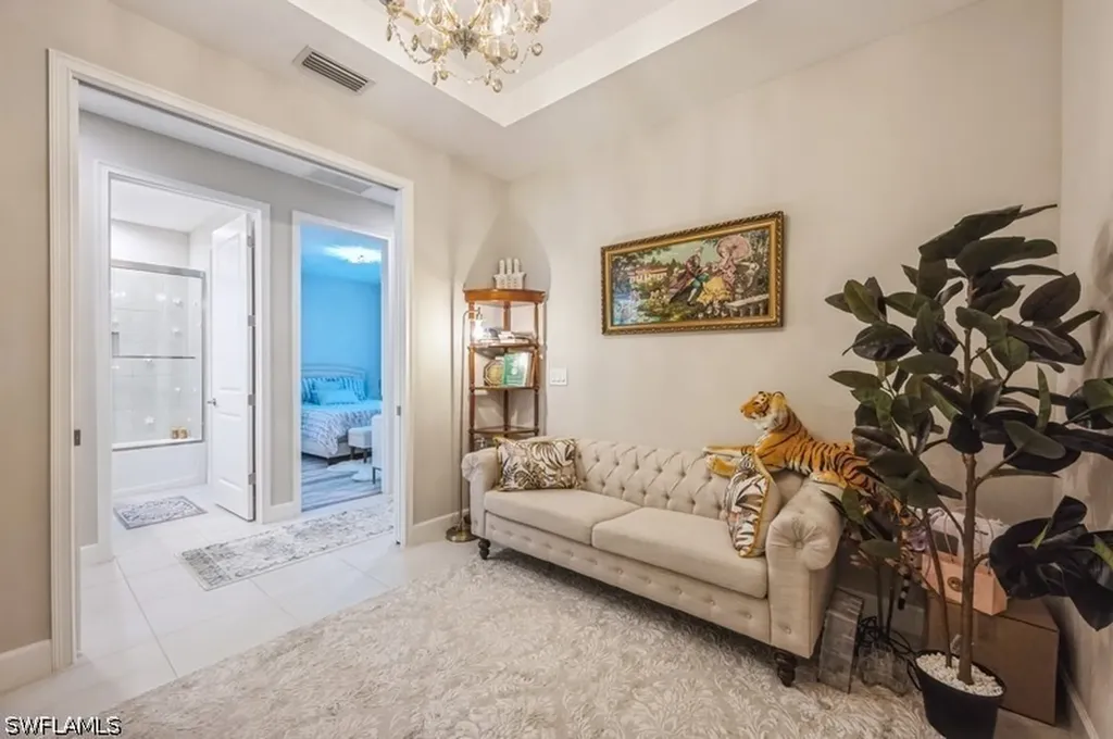 8070 Calle Canovas Street Naples FL 34114