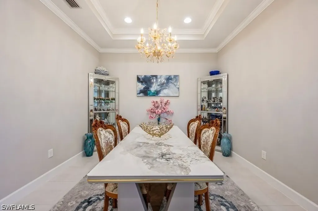 8070 Calle Canovas Street Naples FL 34114