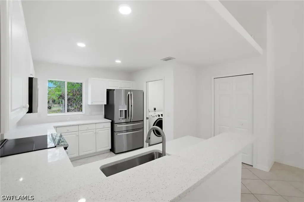 3441 4th Avenue NE Naples FL 34120