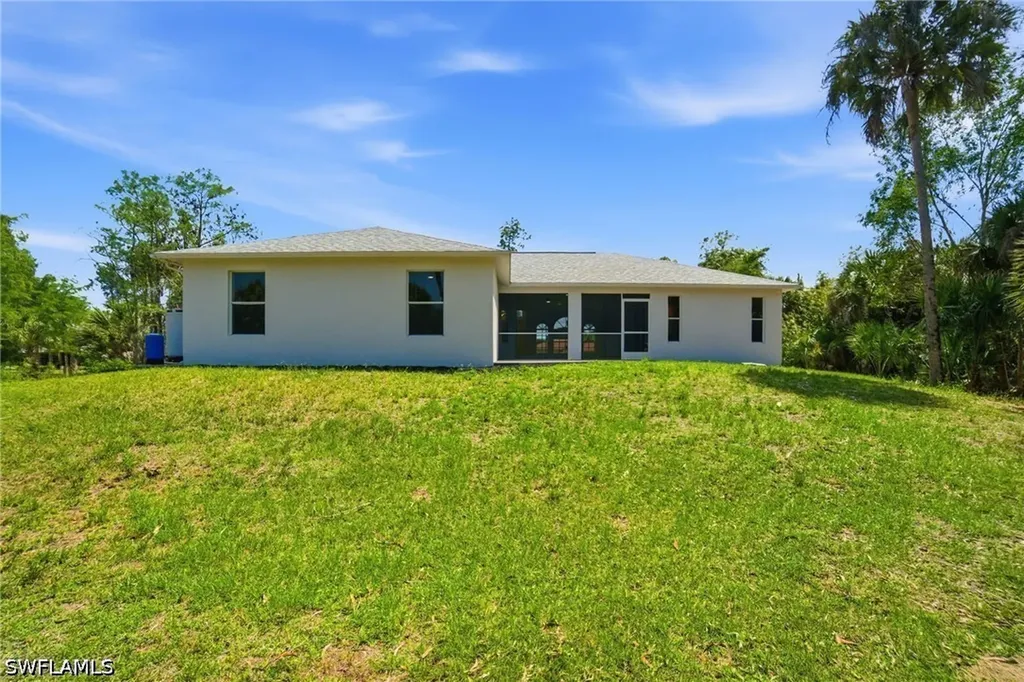 3441 4th Avenue NE Naples FL 34120
