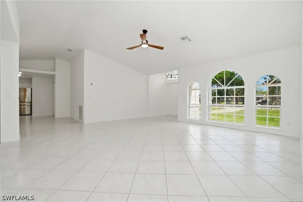 3441 4th Avenue NE Naples FL 34120