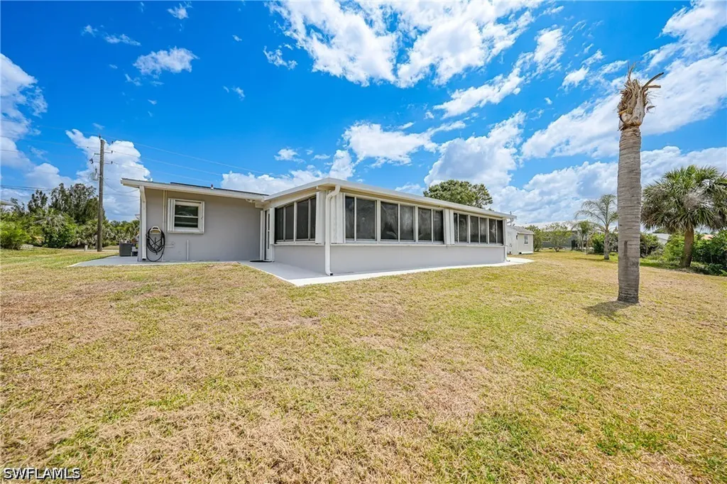 27381 Voyageur Drive Punta Gorda FL 33983
