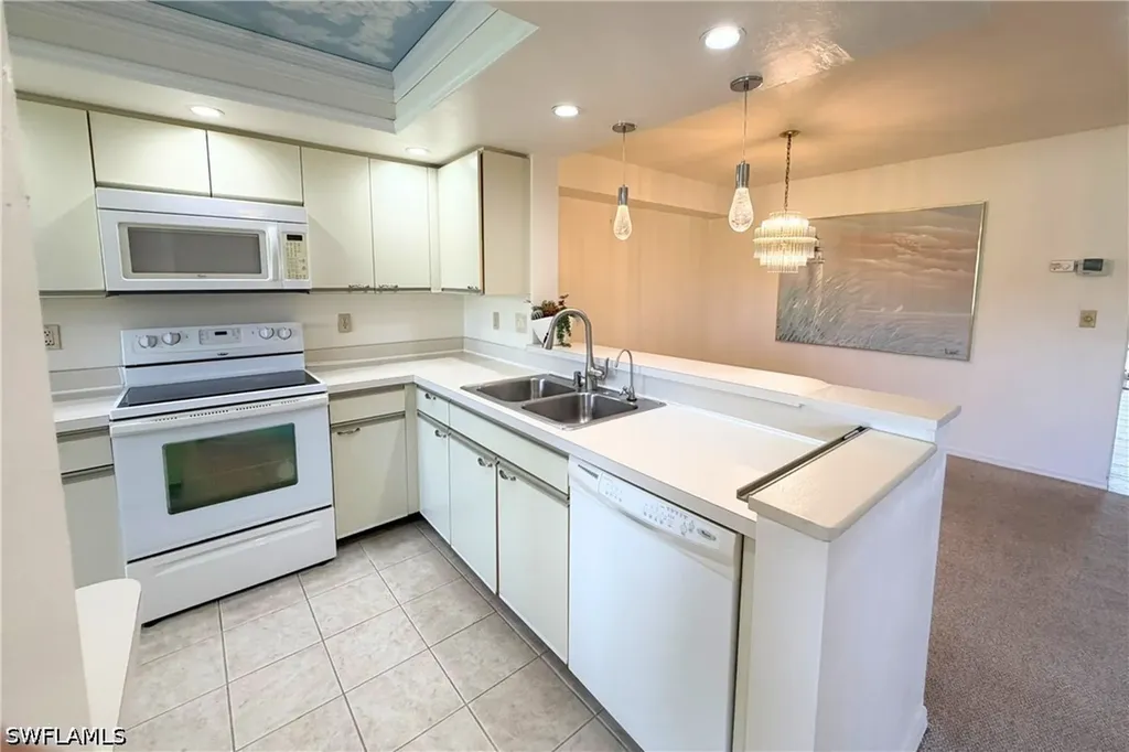 7360 Saint Ives Way Naples FL 34104