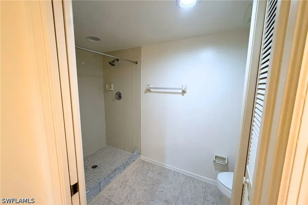7360 Saint Ives Way Naples FL 34104