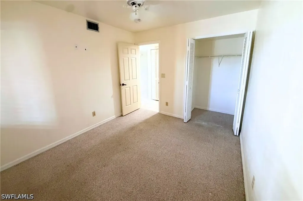 7360 Saint Ives Way Naples FL 34104