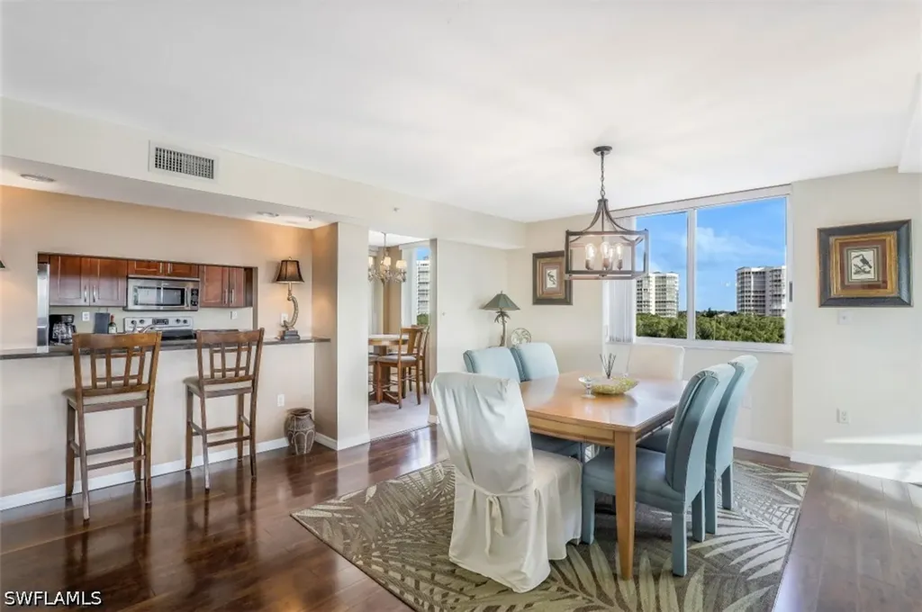 21 Bluebill Avenue Naples FL 34108