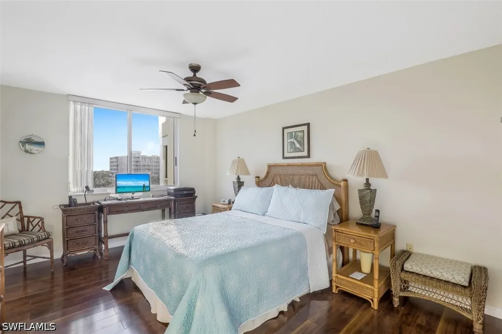 21 Bluebill Avenue Naples FL 34108