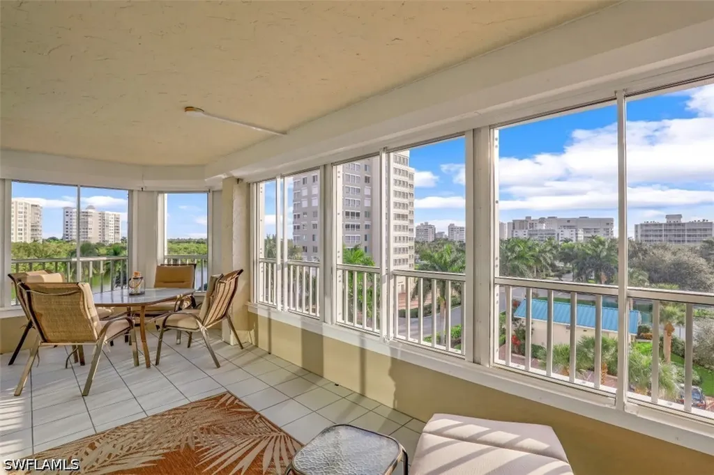 21 Bluebill Avenue Naples FL 34108