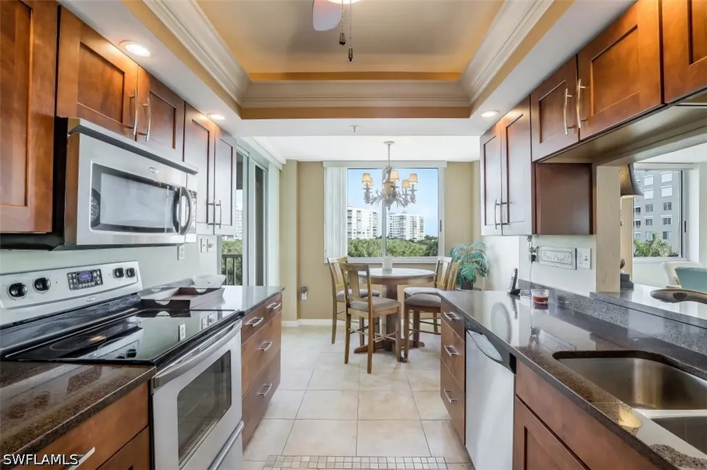 21 Bluebill Avenue Naples FL 34108