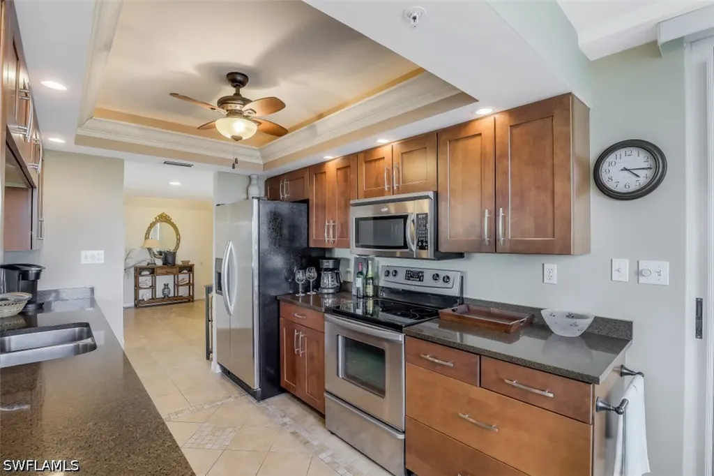 21 Bluebill Avenue Naples FL 34108