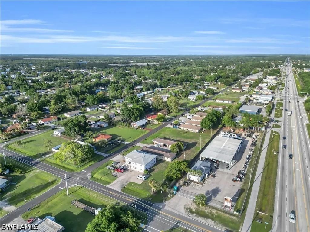 13426 1st Street Fort Myers FL 33905
