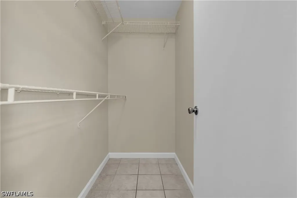 13426 1st Street Fort Myers FL 33905