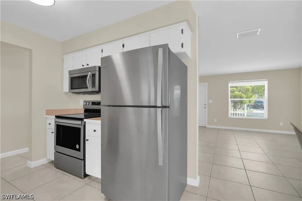 13426 1st Street Fort Myers FL 33905