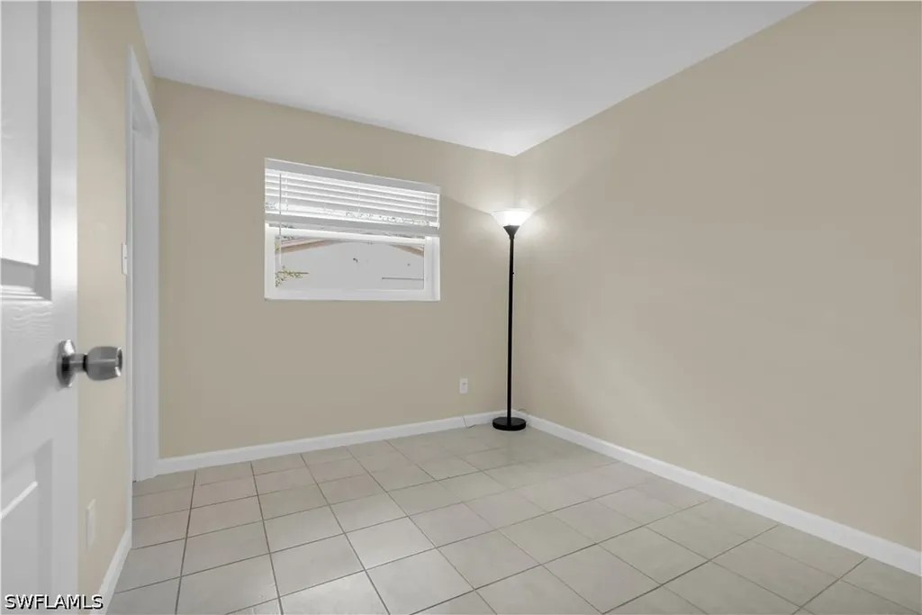 13426 1st Street Fort Myers FL 33905