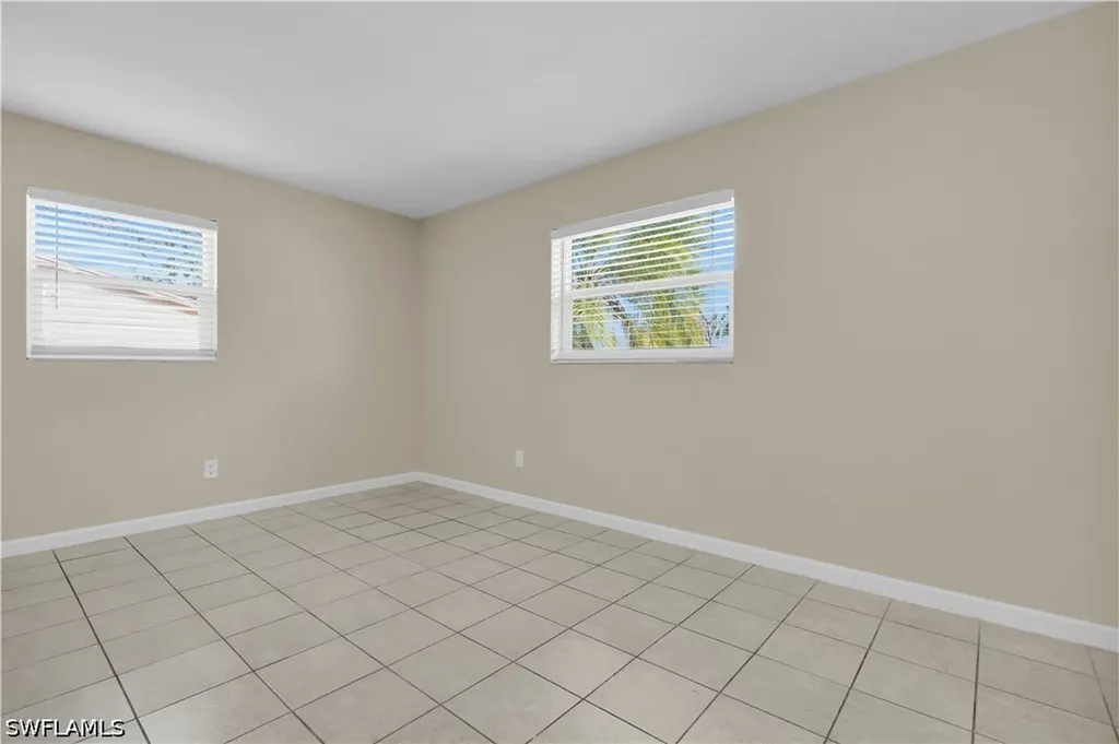 13426 1st Street Fort Myers FL 33905