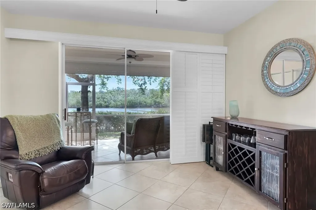 266 Newport Drive Naples FL 34114