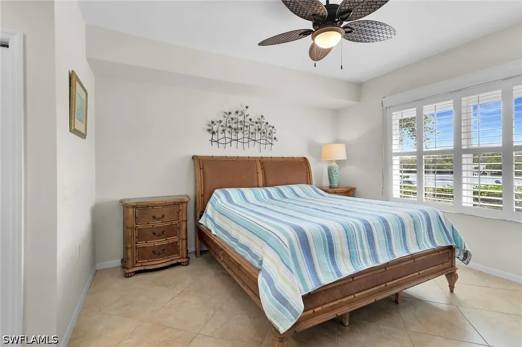 266 Newport Drive Naples FL 34114