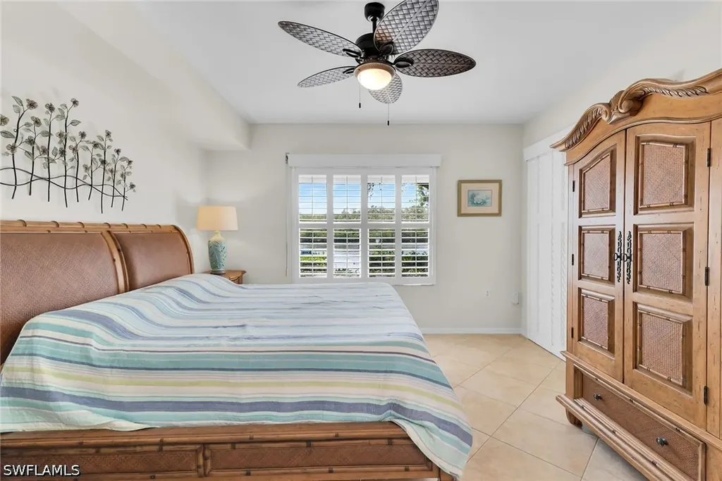 266 Newport Drive Naples FL 34114