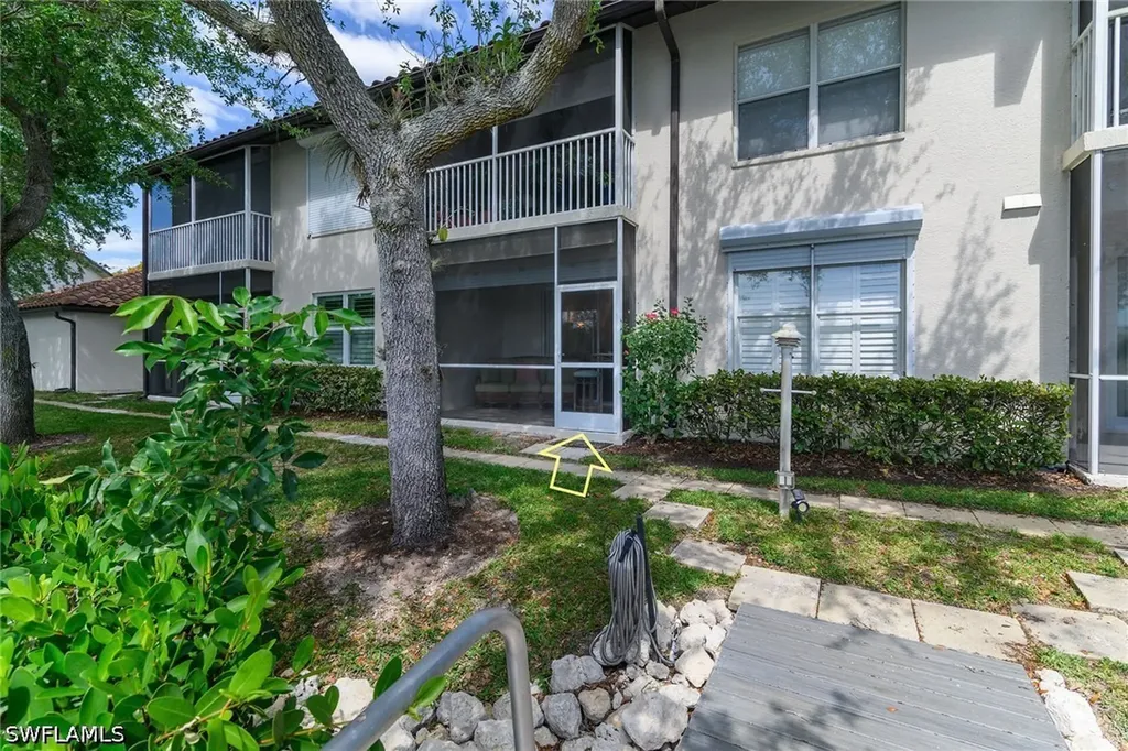 266 Newport Drive Naples FL 34114