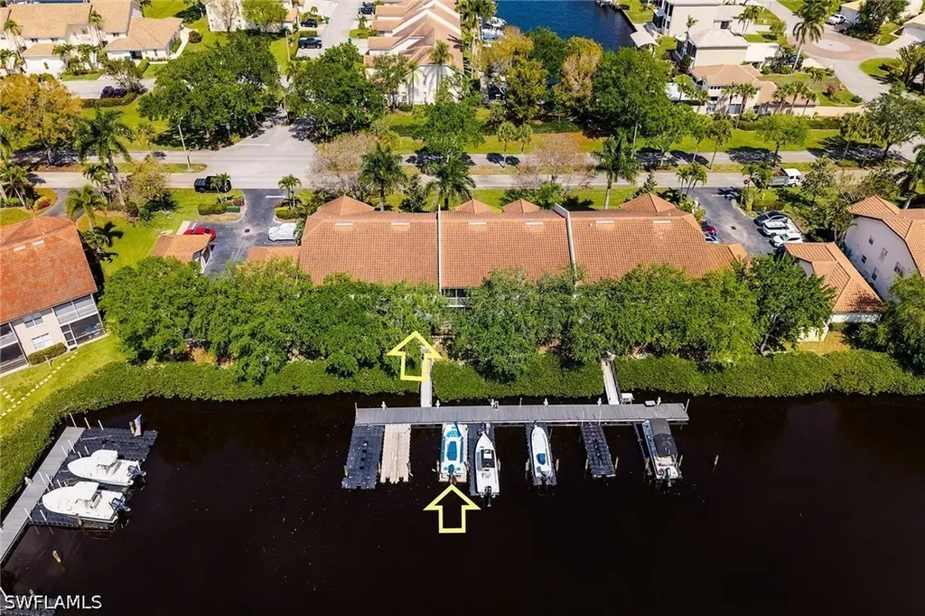 266 Newport Drive Naples FL 34114