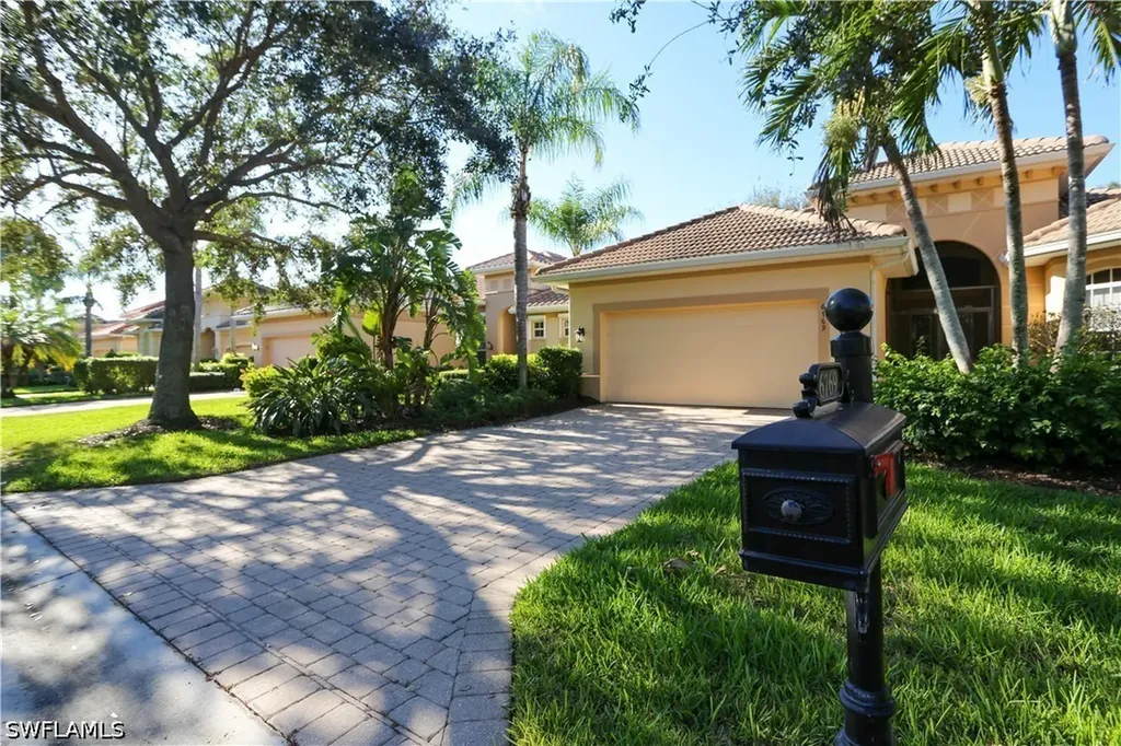 6769 Bent Grass Drive Naples FL 34113