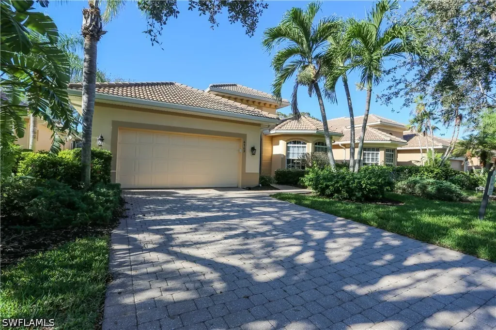 6769 Bent Grass Drive Naples FL 34113