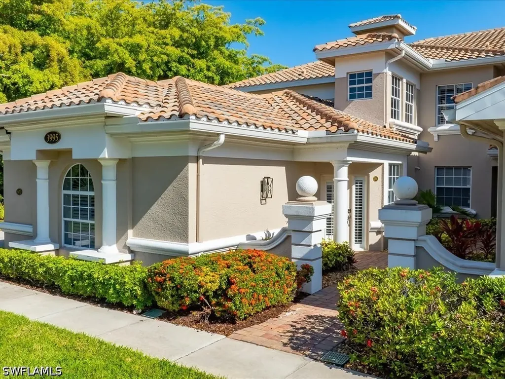 3995 Deer Crossing Court Naples FL 34114