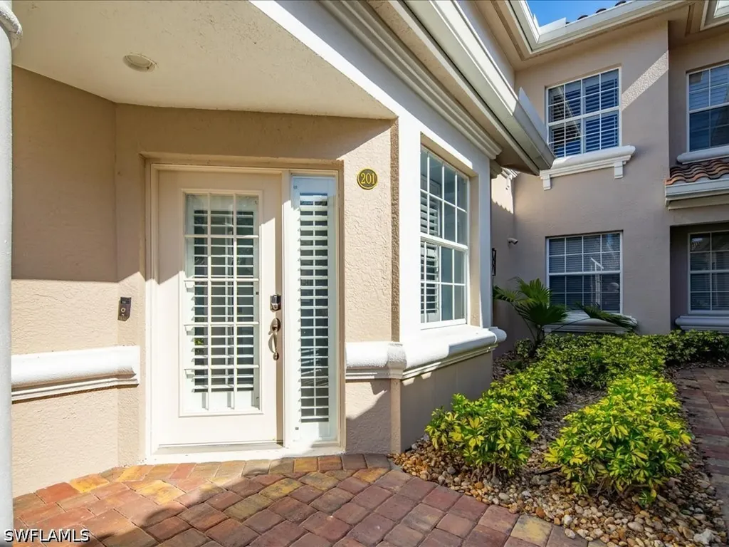 3995 Deer Crossing Court Naples FL 34114