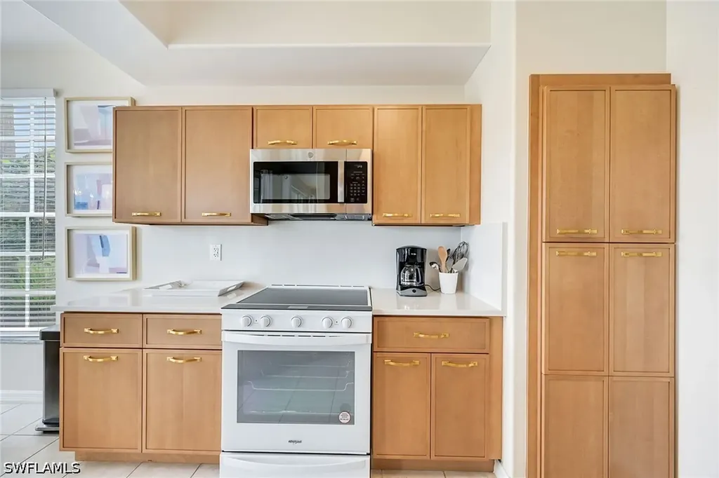 2230 Arielle Drive Naples FL 34109