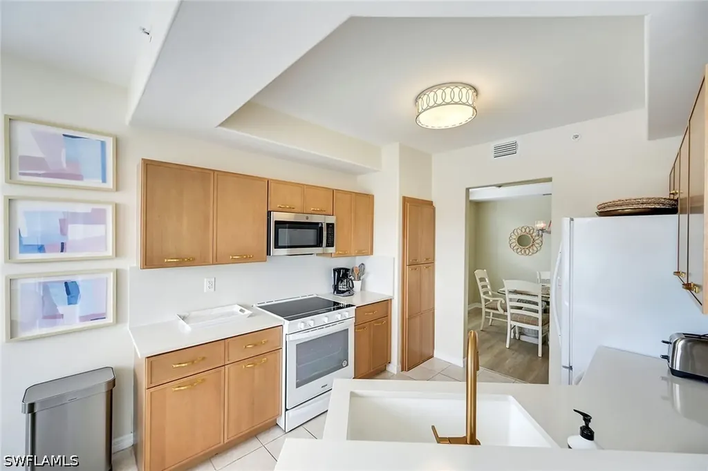 2230 Arielle Drive Naples FL 34109