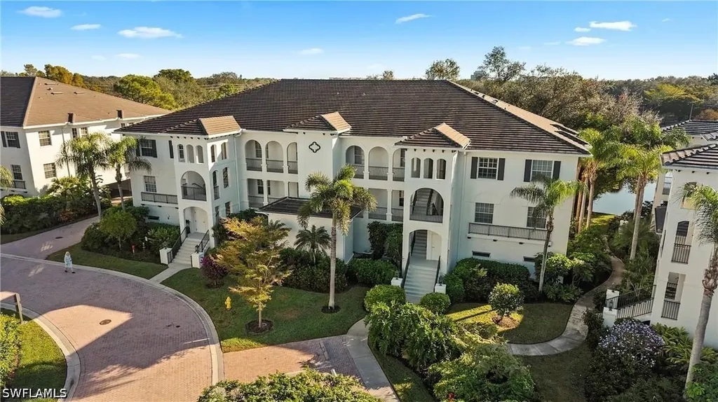 780 Bentwater Circle Naples FL 34108
