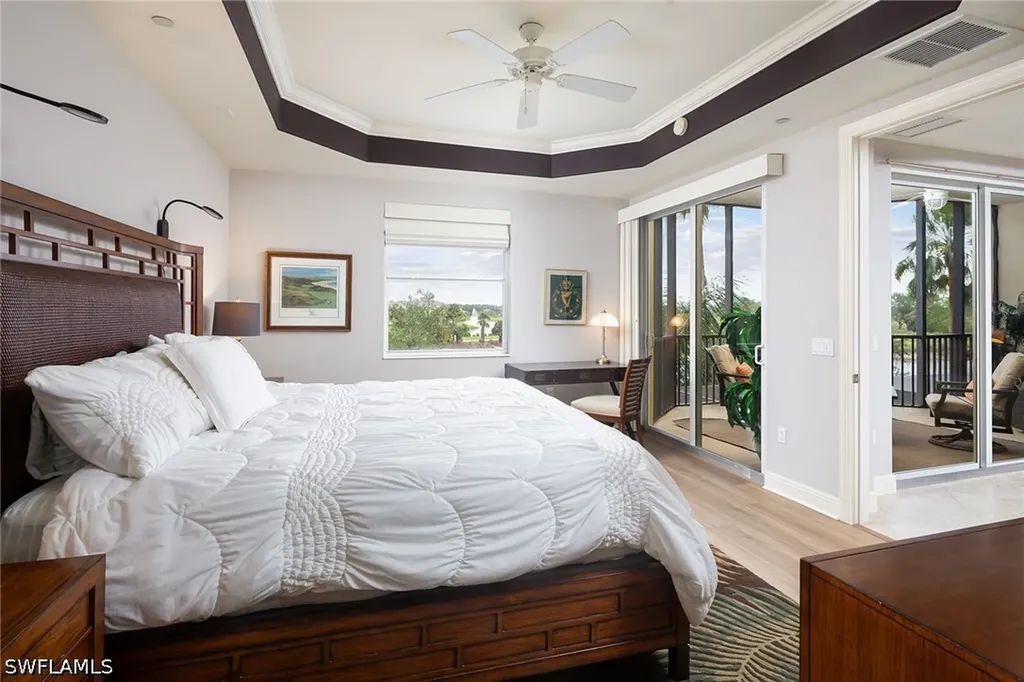580 El Camino Real Naples FL 34119