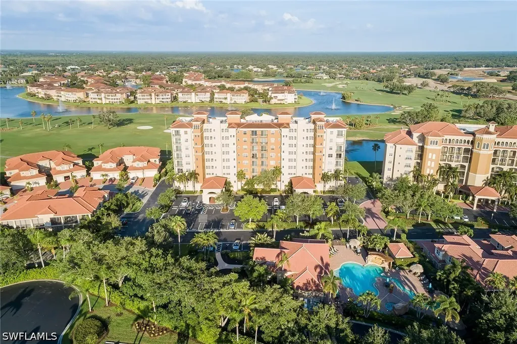 580 El Camino Real Naples FL 34119
