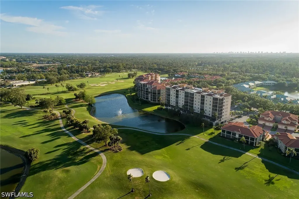 580 El Camino Real Naples FL 34119